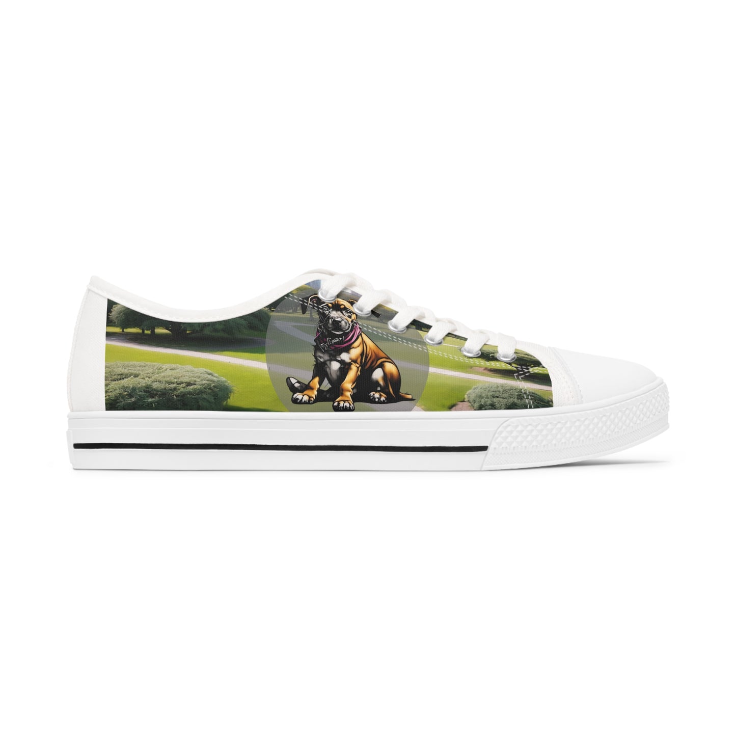 Dog with Purple Collar in Park Women's Low Top Sneakers