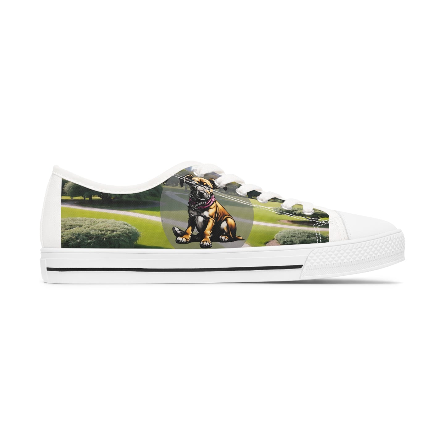 Dog with Purple Collar in Park Women's Low Top Sneakers